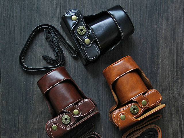 Fujifilm X-A7 (15-45mm) Leather Case with Leather Strap