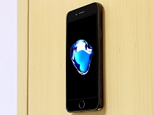 iPhone 7 Anti-Gravity Case