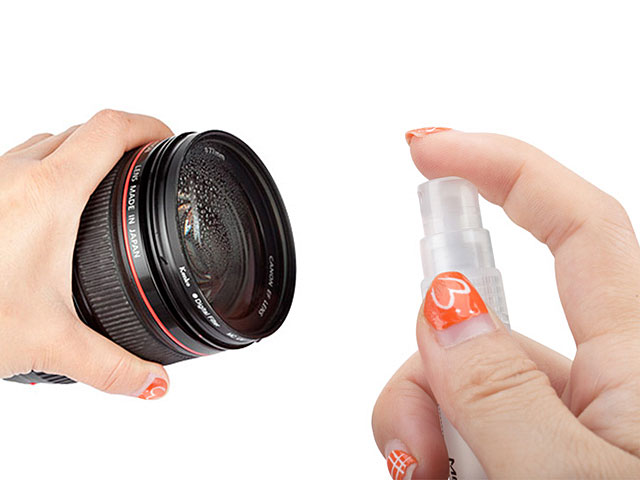 Momax 4-in-1 Camera Lens Cleaning Kit