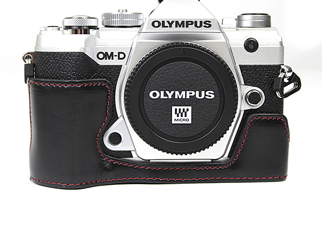 Olympus OM-D E-M5 Mark III Half-Body Leather Case Base