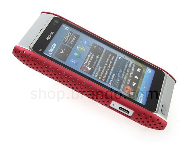 Nokia N8 Perforated Back Case