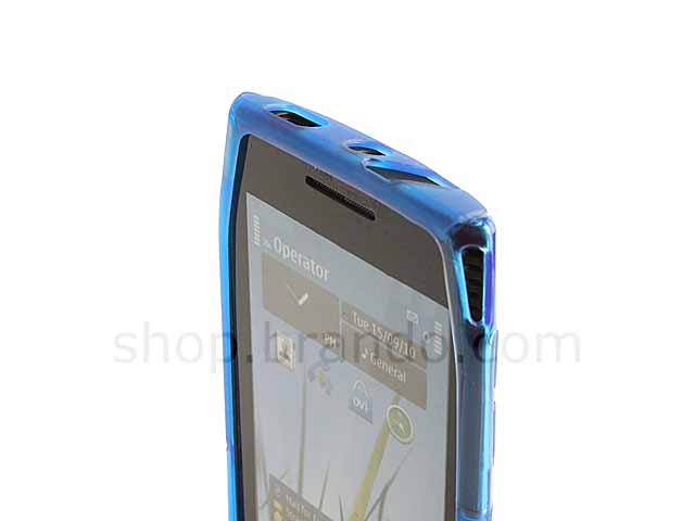 Nokia X7-00 Wave Plastic Back Case