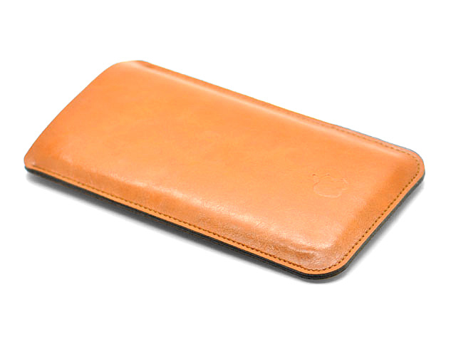 iPhone SE (2020) Leather Sleeve