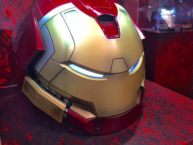 MARVEL Iron Man Hulkbuster 1:2 Scale Bluetooth Speaker