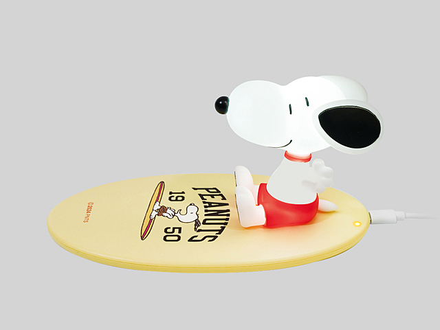 infoThink SNOOPY Surfboard Wireless Charging Pad